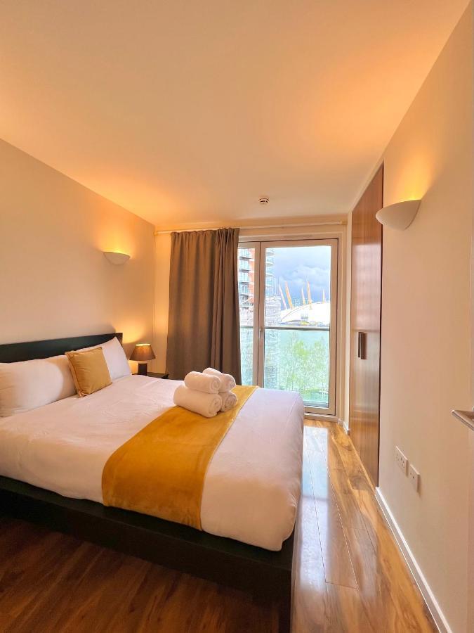 Апартаменти Fairmont Avenue E14 9Pq Лондон Екстер'єр фото